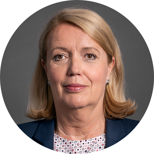 Portraitfoto von Vorstand Dörte Elß