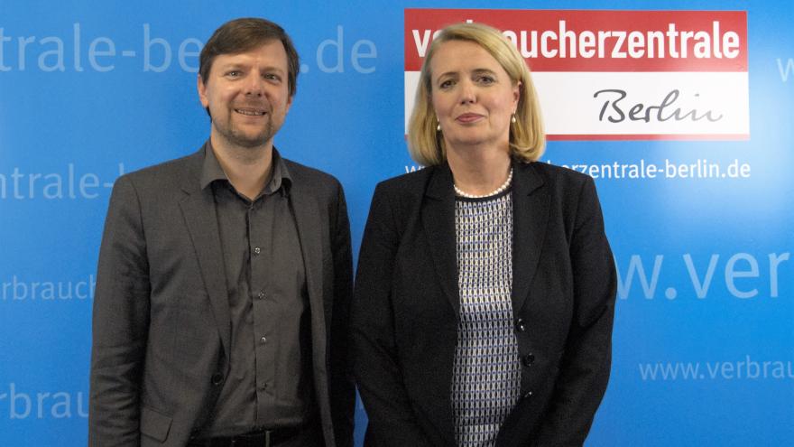 Besuch von Staatssekretär Daniel Tietze in der Verbraucherzentrale Berlin