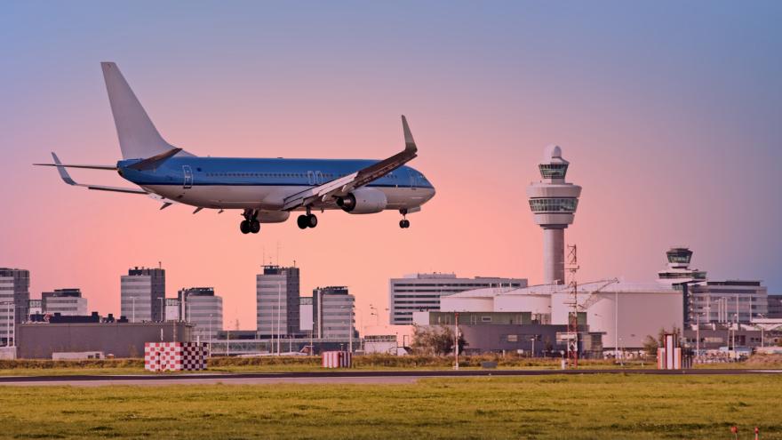 Flugzeug bei der Landung