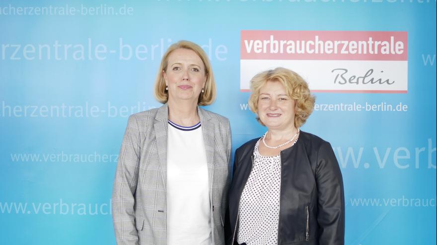 Staatssekretärin Hagl-Kehl (BMJV) besucht Verbraucherzentrale Berlin