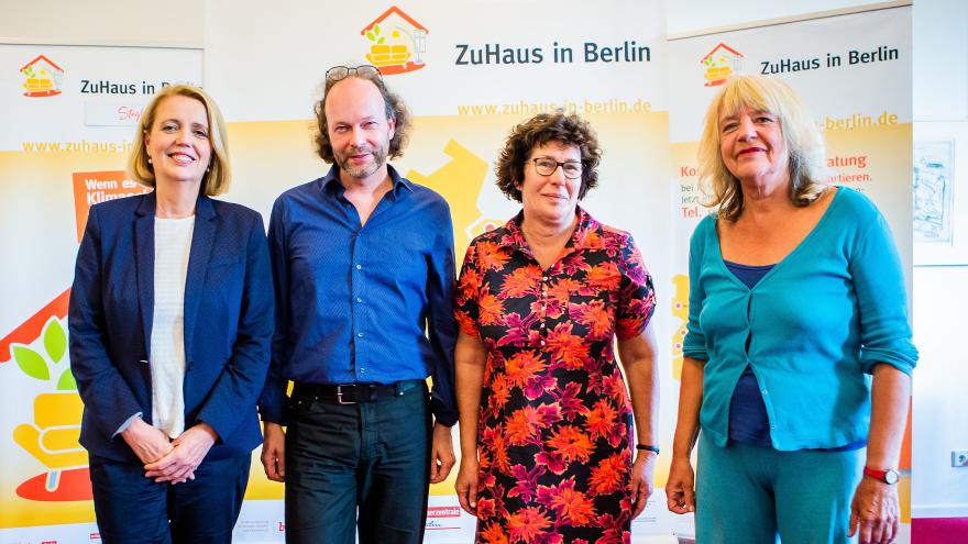 Auftakt ZuHaus in Berlin Gruppenfoto
