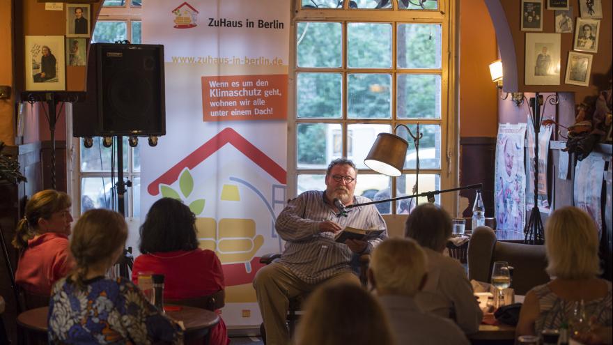 Walter Plathe liest ist der Schillerklause