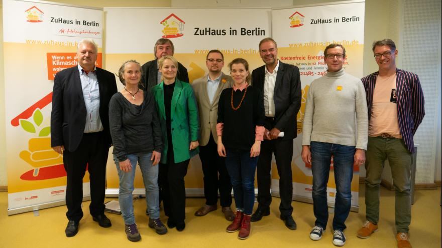 Gruppenfoto der Podiumsteilnehmer
