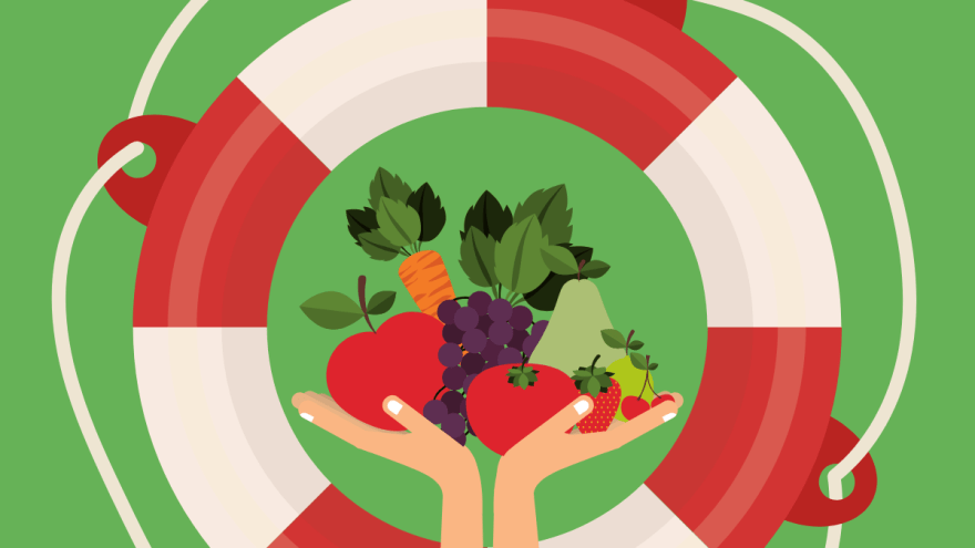 Ein Rettungsring, in dem zwei Hände Obst und Gemüse halten