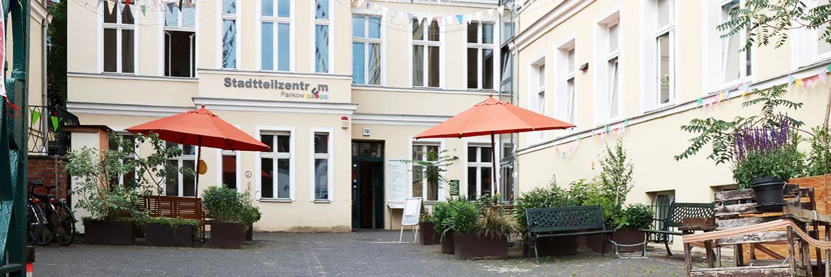 Eingangshof des Stadtteilzentrums Pankow